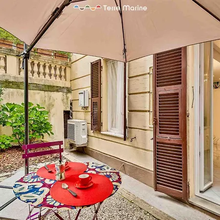 élite, Terre Marine Appartement La Spezia