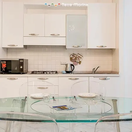 Daire Elite, Terre Marine